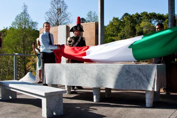 Confluenza unveiling ceremony.