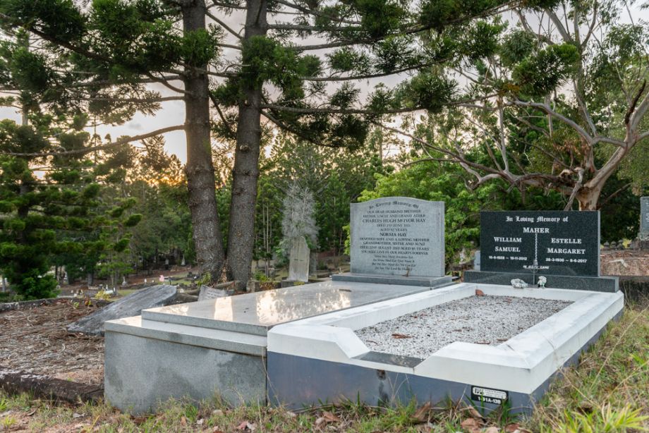 A beautiful T Wrafter & Sons located in Toowong Cemetery.